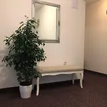 Ana Konukevi 3*